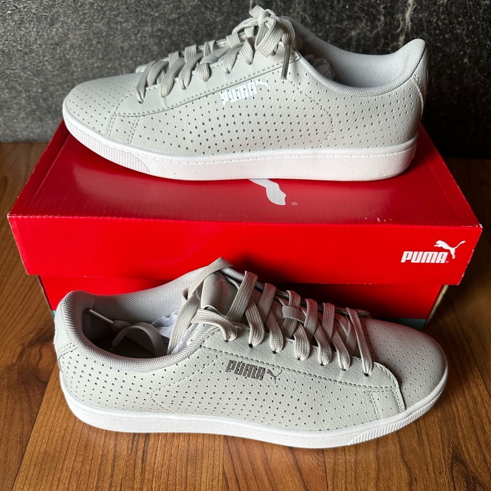 Women’s Puma Vikky v2 Perf size 8, gray violet-silver-white color